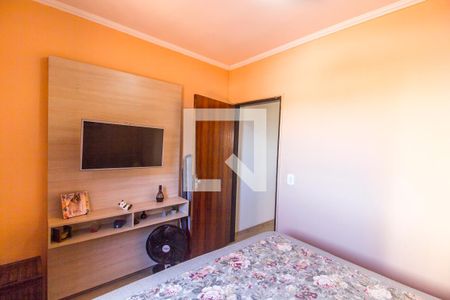Casa à venda com 128m², 2 quartos e 2 vagas Casa à venda com 128m², 2 quartos e 2 vagasQuarto 1