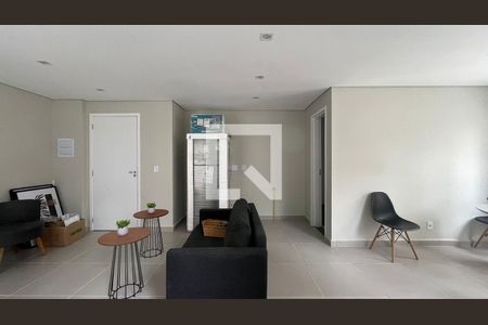 Apartamento para alugar com 32m², 2 quartos e sem vagaÁrea comum 