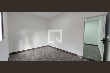 Quarto de casa para alugar com 1 quarto, 55m² em Vila Luzita, Santo André