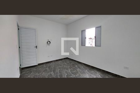 Quarto de casa para alugar com 1 quarto, 55m² em Vila Luzita, Santo André
