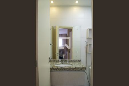 Banheiro  de apartamento para alugar com 2 quartos, 52m² em Teresópolis, Porto Alegre