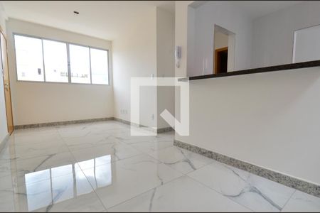 Sala de apartamento à venda com 3 quartos, 63m² em Sagrada Família, Belo Horizonte