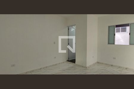 Quarto de casa para alugar com 1 quarto, 55m² em Vila Luzita, Santo André
