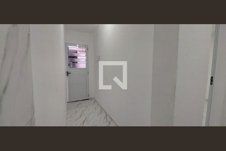 Casa para alugar com 55m², 1 quarto e sem vagaCorredor da entrada