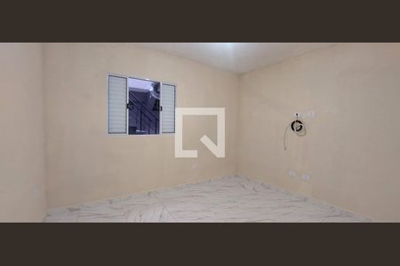 Quarto de casa para alugar com 1 quarto, 55m² em Vila Luzita, Santo André