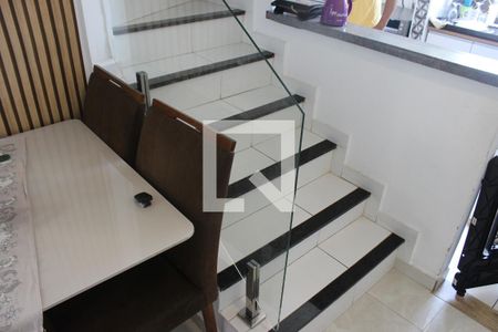 Sala de apartamento para alugar com 2 quartos, 64m² em Vila Cascatinha, São Vicente
