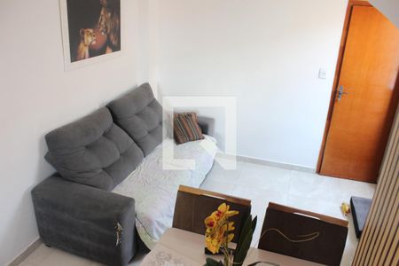 Sala de apartamento para alugar com 2 quartos, 64m² em Vila Cascatinha, São Vicente