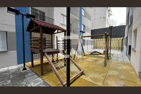 Apartamento à venda com 33m², 2 quartos e sem vagaÁrea comum - Playground