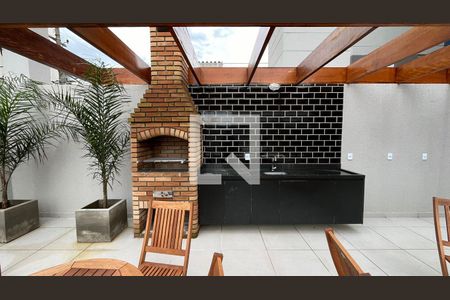 Apartamento à venda com 33m², 2 quartos e sem vagaÁrea comum - Churrasqueira