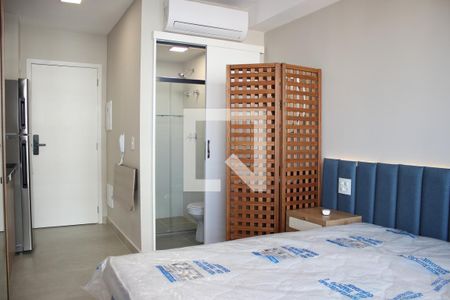 Quarto - Detalhe da Porta do Banheiro de kitnet/studio para alugar com 1 quarto, 24m² em Jardim Paulista, São Paulo