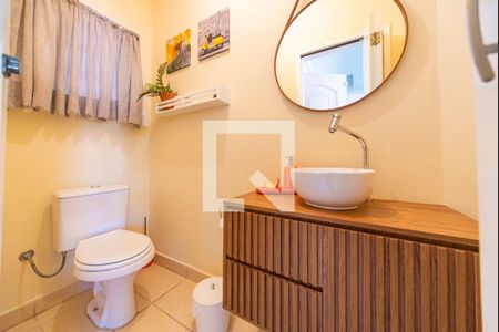 Lavabo de casa para alugar com 4 quartos, 180m² em Vila Floresta, Santo André