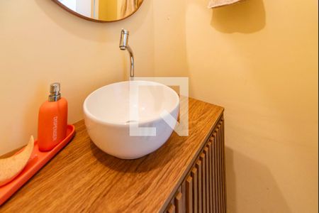 Lavabo de casa para alugar com 4 quartos, 180m² em Vila Floresta, Santo André