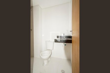 Apartamento à venda com 36m², 2 quartos e sem vaga Apartamento à venda com 36m², 2 quartos e sem vagaBanheiro