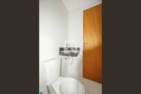 Apartamento à venda com 36m², 2 quartos e sem vaga Apartamento à venda com 36m², 2 quartos e sem vagaBanheiro