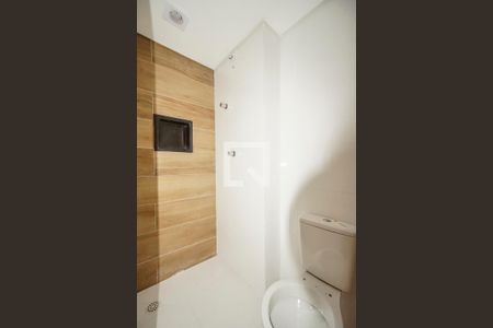 Apartamento à venda com 36m², 2 quartos e sem vaga Apartamento à venda com 36m², 2 quartos e sem vagaBanheiro