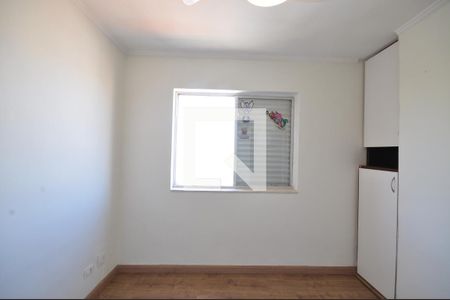 Apartamento à venda com 70m², 2 quartos e 1 vagaQuarto 2