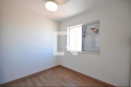Apartamento à venda com 70m², 2 quartos e 1 vagaQuarto 2