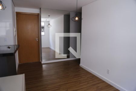 Sala de apartamento para alugar com 2 quartos, 43m² em Jardim Iris, São Paulo