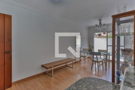 Sala de apartamento para alugar com 3 quartos, 110m² em Sagrada Família, Belo Horizonte