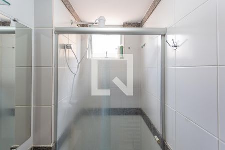 Banheiro da Suíte de apartamento para alugar com 3 quartos, 110m² em Sagrada Família, Belo Horizonte