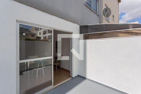 Varanda de apartamento para alugar com 3 quartos, 110m² em Sagrada Família, Belo Horizonte