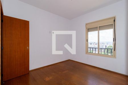 Apartamento à venda com 156m², 4 quartos e 3 vagasQuarto 3 - Suíte 1