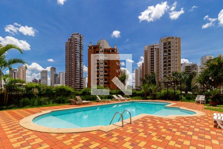 Apartamento à venda com 156m², 4 quartos e 3 vagasPiscina