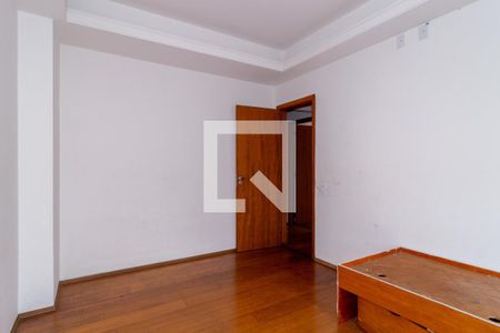 Apartamento à venda com 156m², 4 quartos e 3 vagasQuarto 2