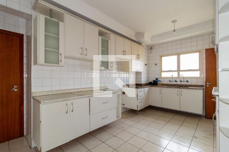 Apartamento à venda com 156m², 4 quartos e 3 vagasCozinha