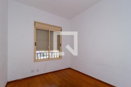 Apartamento à venda com 156m², 4 quartos e 3 vagasQuarto 1
