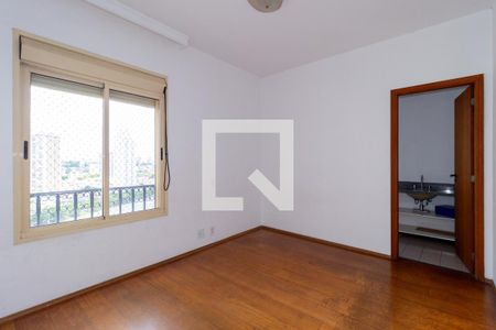 Apartamento à venda com 156m², 4 quartos e 3 vagasQuarto 4 - Suíte 2