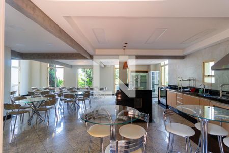 Apartamento à venda com 156m², 4 quartos e 3 vagasFestas