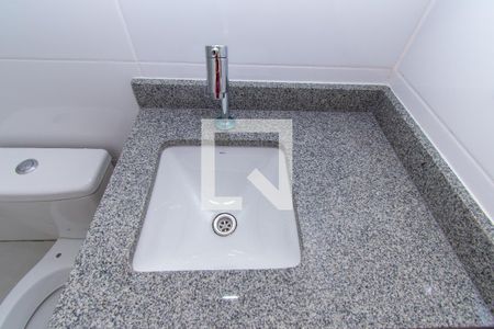 Apartamento à venda com 33m², 1 quarto e sem vaga Apartamento à venda com 33m², 1 quarto e sem vagaBanheiro