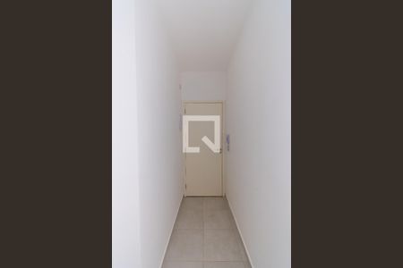 Hall de entrada de kitnet/studio para alugar com 1 quarto, 34m² em Vila Ema, São Paulo