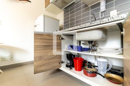 Cozinha de kitnet/studio à venda com 1 quarto, 20m² em República, São Paulo