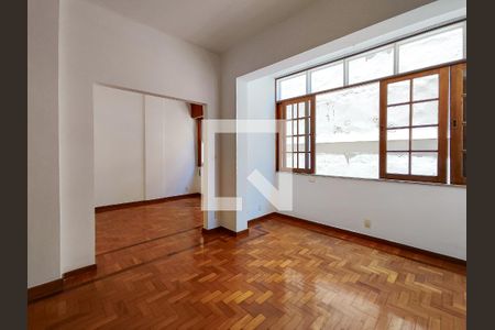 Apartamento à venda com 114m², 3 quartos e 1 vagaSala