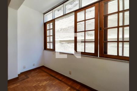 Apartamento à venda com 114m², 3 quartos e 1 vagaSala