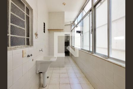 Apartamento à venda com 114m², 3 quartos e 1 vagaÁrea de Serviço