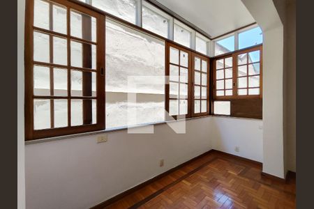 Apartamento à venda com 114m², 3 quartos e 1 vagaSala