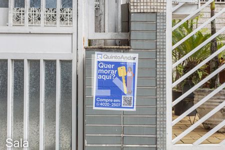 Casa à venda com 299m², 5 quartos e 5 vagasPlaquinha