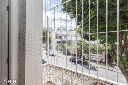 Casa à venda com 299m², 5 quartos e 5 vagasQuarto 1