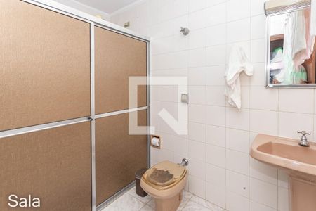 Casa à venda com 299m², 5 quartos e 5 vagasBanheiro de Serviços