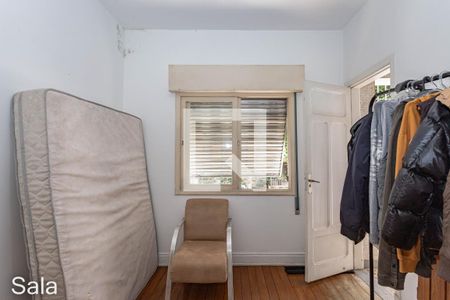 Casa à venda com 299m², 5 quartos e 5 vagasQuarto 1