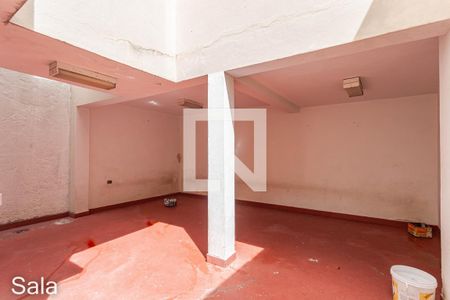 Casa à venda com 299m², 5 quartos e 5 vagasQuintal