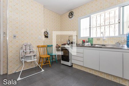 Casa à venda com 299m², 5 quartos e 5 vagasCozinha