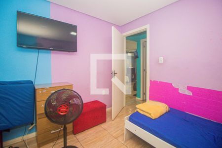 Quarto de casa à venda com 2 quartos, 110m² em Mário Quintana, Porto Alegre