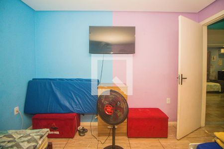 Quarto de casa à venda com 2 quartos, 110m² em Mário Quintana, Porto Alegre