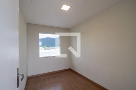 Casa de condomínio à venda com 220m², 4 quartos e 2 vagasQuarto 3