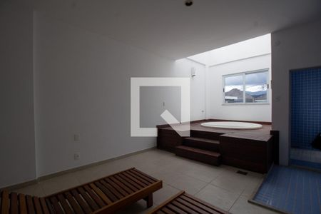 Casa de condomínio à venda com 220m², 4 quartos e 2 vagasÁrea Comum - Spa