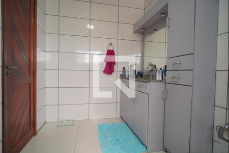 Casa à venda com 360m², 3 quartos e 2 vagasBanheiro da Suíte